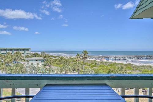Isle of Palms Beachfront Condo with Balcony and Pool!