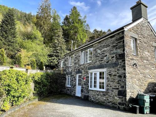 Cosy 2 Bedroom Cottage in Betws y Coed, Snowdonia