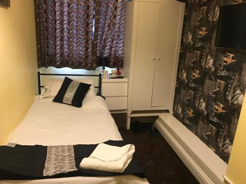 Pacific Inn London Heathrow