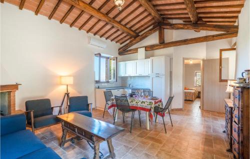  Gorgeous Home In Casole Delsa in Casole dʼElsa