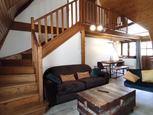 Maison La Tour-d'Auvergne, 4 pièces, 6 personnes - FR-1-667-20 gîte à louer Férérolles