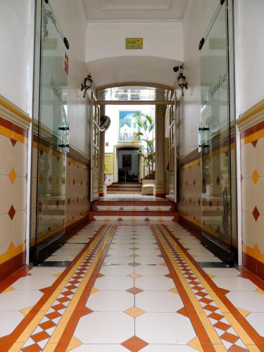 Hotel La Orquidea - image 2