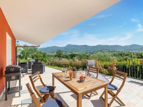 . Country escape in Matelica