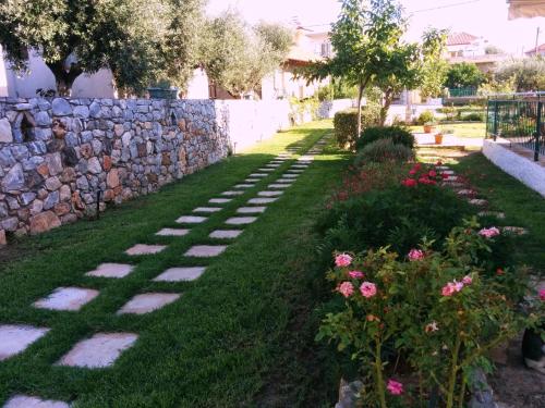 Maistreli Hotel Apartments - image 11