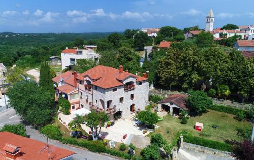  Holiday house Lena in Baderna