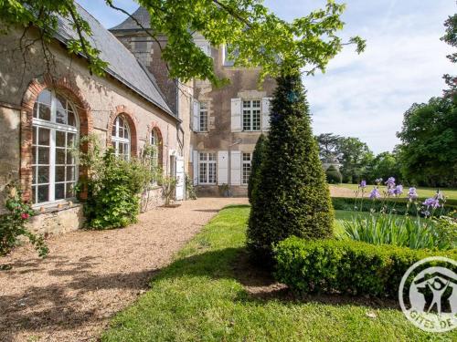 Charmant gîte familial avec parc, près des vignobles, à 30 min d’Angers - Confort et cadre raffiné. - FR-1-622-34 gîte à louer Le Breuil