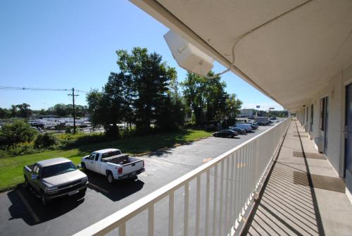 外部景觀, Motel 6 Chicopee, MA - Springfield in 奇科皮