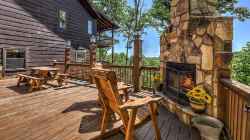 Three-Bedroom Holiday Home  image 9