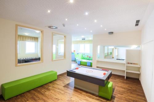 Hotel Tia Monte - image 11