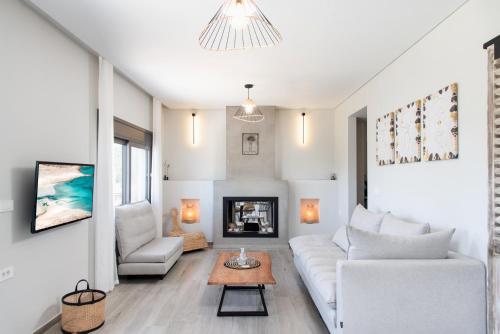 2 bedrooms, 4 beds