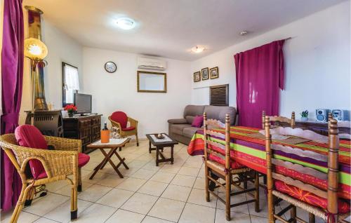 Apartment Carrer Del Teuladi II - image 8