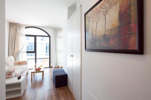 2 Bedroom Apartment with 2 bathrooms image 10