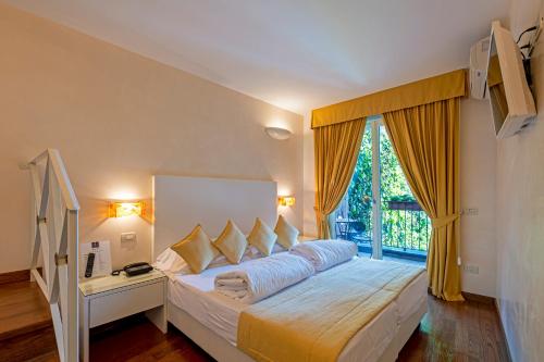 360776067 Hotel Baia D'Oro - Adults Only