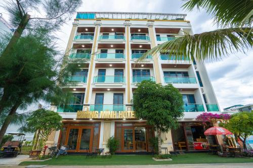 HOANG MINH HOTEL Thanh Hoá / Sầm Sơn Beach