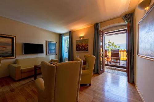360776300 Hotel Baia D'Oro - Adults Only