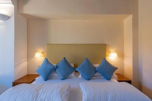 360776351 Hotel Baia D'Oro - Adults Only