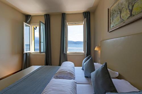 360783713 Hotel Baia D'Oro - Adults Only