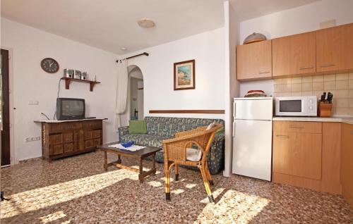 Costa Nova - image 8