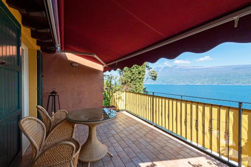360789661 Hotel Baia D'Oro - Adults Only