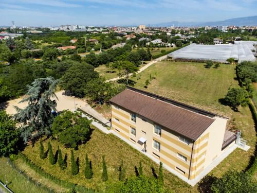 BORGOROMA - Business & Home, Verona (foto 3)