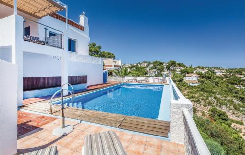 Costa Nova - image 2