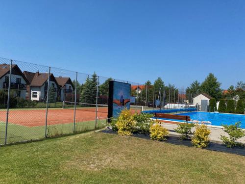 Apartament szafirowy z basenem koło Łeby