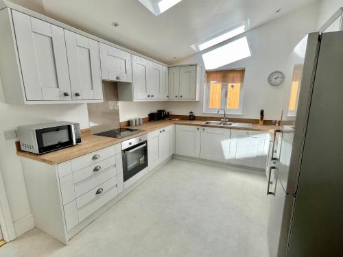 Rye Court Cottage - Stunning cottage in central Helmsley with parking in Helmsley