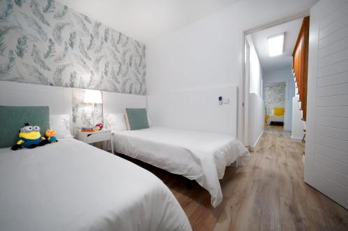 Four-Bedroom House image 8