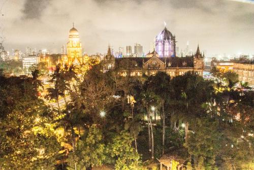 ทัศนียภาพ, โรงแรมซิตี้ (City Hotel) near สนามกีฬาวังเฮดิ