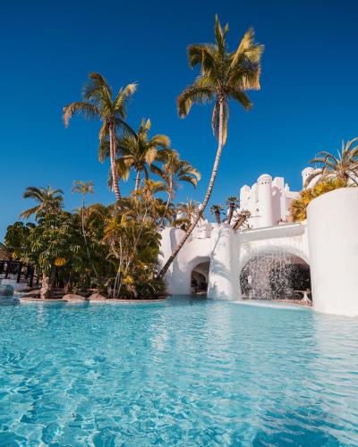 Hotel Jardin Tropical - image 2