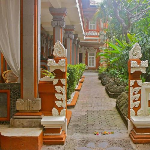 コノス ホテル13