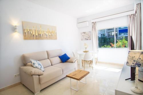 Skol 128 - Great 1-Bedroom Apartment with Sea Views 1