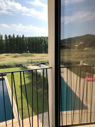 Two Sisters House, Private pool & bike storage, Mont-Ventoux, lac Palivettes, Child-friendly in Malaucene