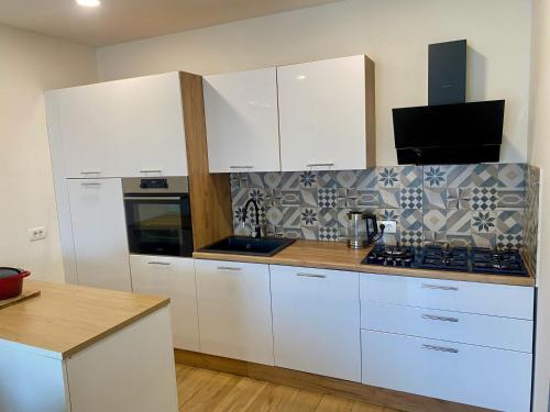 ห้องครัว, VERT Apartman in รูเบซี