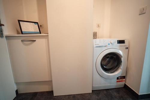 Four-Bedroom House image 3