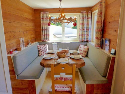 Chalet Chalet n-10 by Interhome