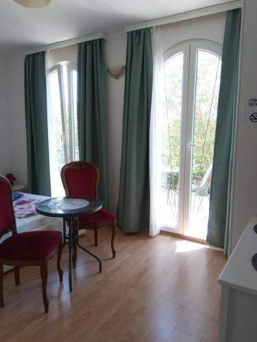 Ana Rooms - image 5