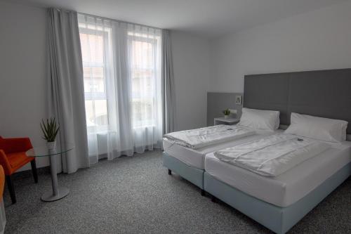 1 twin bed