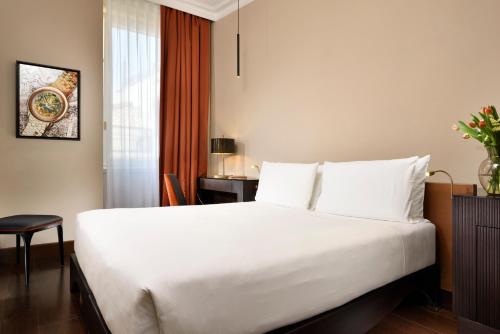 360846599 Hotel L'Orologio Roma - WTB Hotels