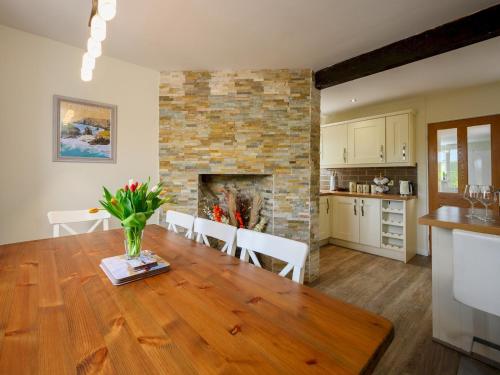 Pass the Keys Homely village cottage close to popular beaches gîte à louer Budock Water