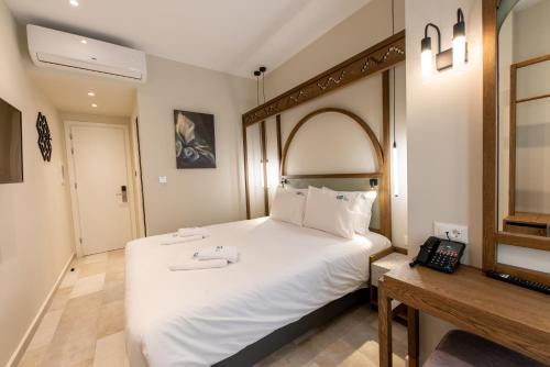 El Greco Hotel - image 11