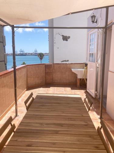 Atico con terraza en Alcaravaneras gîte à louer Tafira