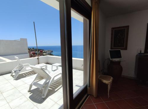La Rosa Sul Mare - image 11