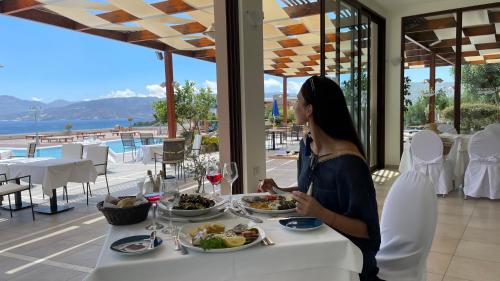 Miramare Resort & Spa - image 8