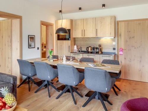  Apartment Emma Deluxe Aparthotel-10 by Interhome in Fürth