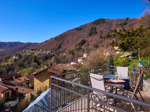 Balcony/terrace, Holiday Home Casa del Sole by Interhome in Casasco Intelvi