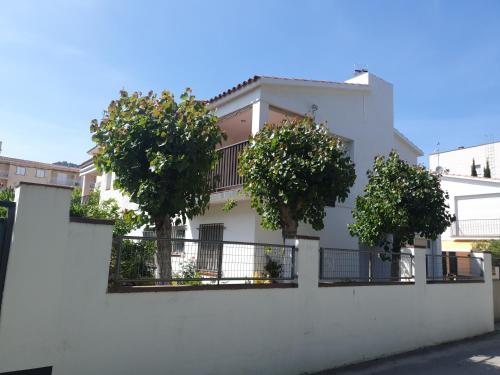 Three-Bedroom Townhouse