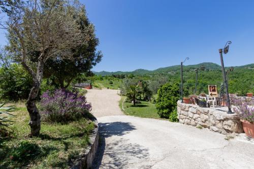 Зовнішній вигляд готелю, Agriturismo Locanda Nina in Montemarano