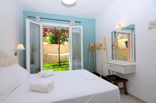 Villa Ektoras by EY Villas - image 13