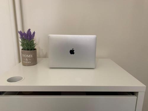 Cozy flat in Hilton, central Athens, 3' metro, VFM!